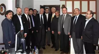 Albay Akçay, Müdür Esen ve Müftü Üskülüplü'den Tebrik Ziyareti