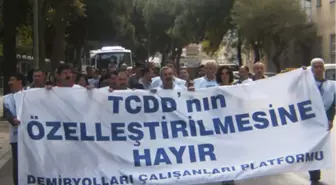 Demiryolu Çalışanları Platformu'ndan Basın Açıklaması