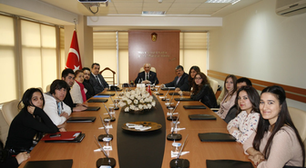 Üniversite Öğrencileri İl Genel Meclisini Ziyaret Etti