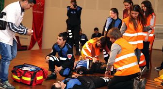 Down Sendromlular Kurtarma Görevlisi Oldular