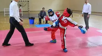 Kick Boks Turnuvası Kıyasıya Mücadeleye Sahne Oldu