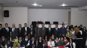 Yazarlar Öğrencilerle Buluşuyor Projesi Devam Ediyor