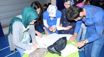7 Aralık Üniversitesi'nde Uçaklar Yarıştı