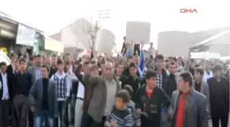 Hastanenin Kapatılacağı İddiası Yol Kapattırdı