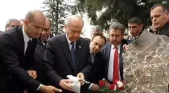 Alparslan Türkeş Mezarı Başında Anıldı