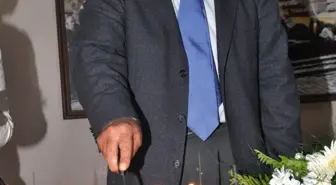 Belde Belediye Başkanı Doğum Gününde İlçe Olmayı Diledi