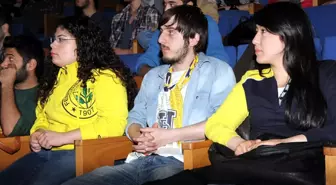 Cü'de Fenerbahçe Destanı Adlı Tiyatro Sahnelendi