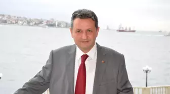 Nazilli AK Parti'de Başkan Yardımcıları Değişti