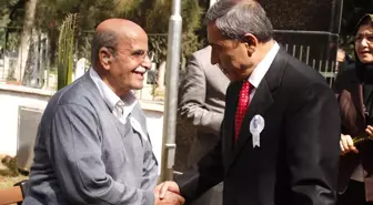 Öksüz'den Şehitliğe Ziyaret