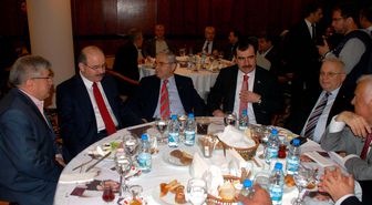 Hüseyin Çelik: Irkçılık İlkel Hastalıktır