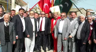 MHP Balya Teşkilatı Başbuğ Türkeş'i Andı