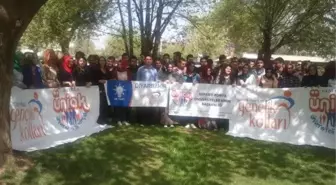 AK Parti'li Gençlerin Kardeşlik Projesi