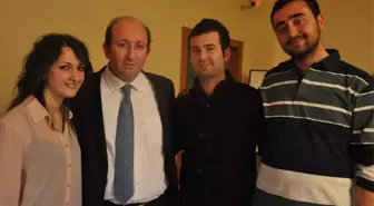 Atatürk Üniversitesi Aöf Fakültesi Dekanı Prof. Dr. Üstün Özen,102 Radyo Üniversite'nin Konuğu Oldu