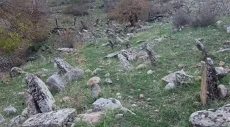 Esrarengiz Mezarlık Sit Alanı Oldu