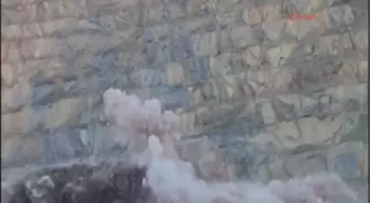Maden Ocağında Patlama Tepkisi