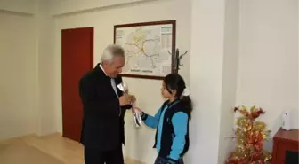 Öğrencilerden Kutlama Ziyareti