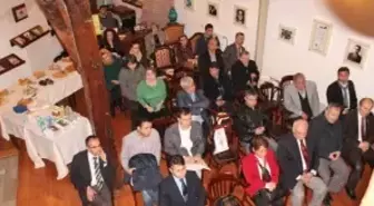 Şiir Meydanı Başladı