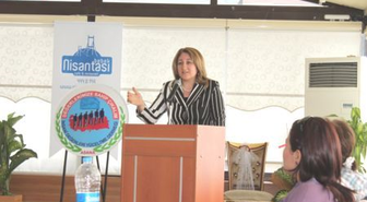 AK Parti Adana Kadın Kolları Başkanı Karaköse.'Tüm Sosyal Projelerde Sivil Toplum Kuruluşlarının...