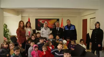 Özel Sevgi Çiçeği Kreşi Miniklerinden Emniyete Ziyaret