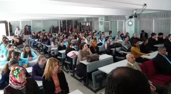 Lise Öğrencilerine 'İş Arama Becerisi' Semineri