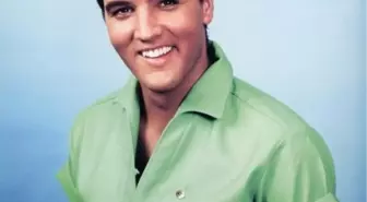 Ersan Erdura Elvis İçin Sahnede