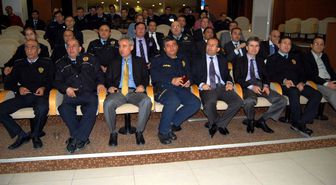 Eskişehir'de Polislere 'Başarılı Sunum Yapma Teknikleri' Semineri