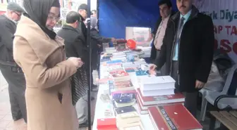 Kütahya'da Diyanet Yayınlarına Yoğun İlgi
