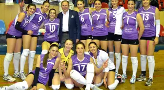 Anemon Hotel Voleybol Takımı 2. Lige Çıktı