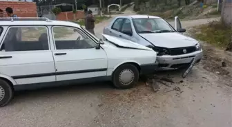 Saruhanlı'da Trafik Kazası, 3 Yaralı