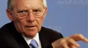 Schaeuble: Güney Kıbrıs Kurtarılmazsa Bulaşır