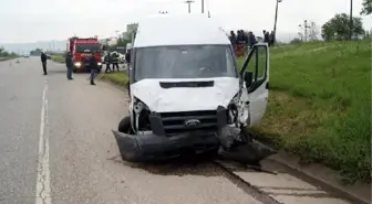 Hendek'te Zincirleme Kaza: 1 Ölü, 2 Yaralı