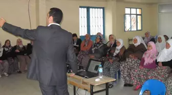 Kadın Çiftçiler, Sağlıklı Gıda Tüketimi Konusunda Bilgilendirildi