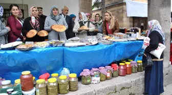 Köy Ekmeğiyle Kur'an Kursuna Destek