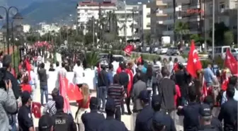 İskenderun'da Tgb Üyelerinden Protesto Ek 'Akil İnsanlar, Medeniyetler Korusuyla 'Bir Başkadır...