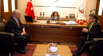 Oğuzeli İlçe Belediye Başkanı Öztekin Makamını Çocuklara Bıraktı