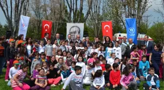 Bursalı Öğrenciler Botanik Park'ı Çınlattı