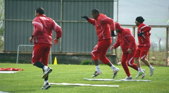 Sanica Boru Elazığspor'da Karabükspor Alarmı
