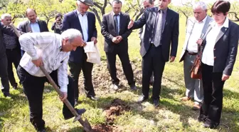 Çitçilere Toprak Tahlili ve Gübreleme Anlatıldı