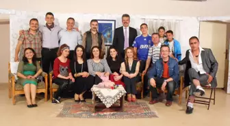 Öğretmenler Kahkahaya Doyurdu