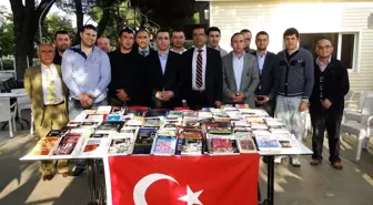 Salihli'de Kitap Kampanyasına Destek