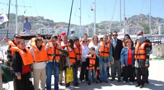 Engelliler Denizle Tanıştı