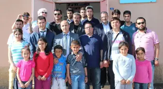 Üniversite Öğrencileri Köyleri Yeşillendiriyor