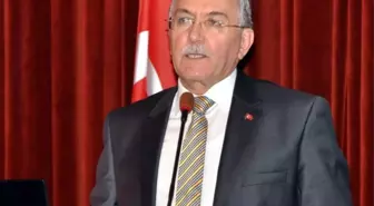 Esogü'de 'Türkiye'nin Gelecek Tasavvurunda Üniversitelerin ve Gençliğin Önemi' Paneli