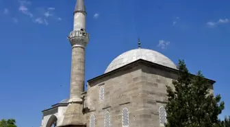 İlçe Merkezindeki Sokollu Kasım Paşa Külliyesi'nin Cami Kısmı 1 Yıl Gibi Kısa Bir Sürede Ayağa...