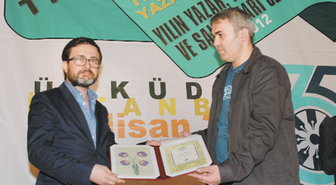 Yılın En İyi Fıkra Yazarı İbrahim Kiras