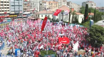 İzmir'de 1 Mayıs İki Meydanda Kutlandı (2)