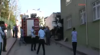 Kamyonun Freni Patladı, Faciadan Dönüldü