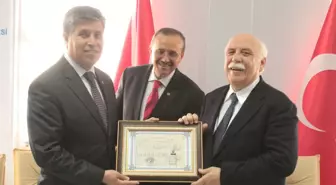 Bakan Avcı'ya Diploma Sürprizi