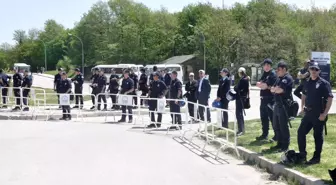 Bolu'da 3 Mayıs Gösterilerine Polis Çözümü