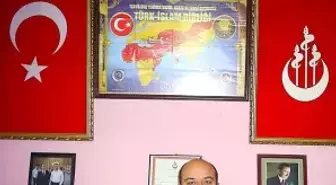 Cankaloğlu 3 Mayıs Dünya Türk Gününü Kutladı